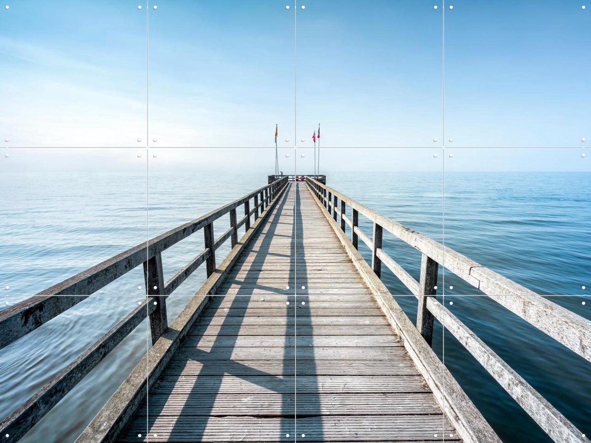 IXXI Wooden Pier at the Sea - Germany, Jan Becke - 80 x 60 cm - Gratis ophangtool - Grote wanddecoratie en posters - Fotografie, Kleurrijk, Natuur