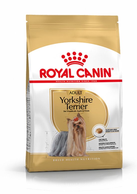 Gouden zak Royal Canin Yorkshire Terrier voer met een afbeelding van een hond.
