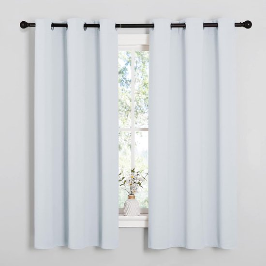 Verduisteringsgordijnen (1 stuk) - met ringen - slaapkamer gordijnen - woonkamer gordijnen - effen kleur - hoogwaardige gordijnen - Gebroken wit - 1,32 m x 1,83 m