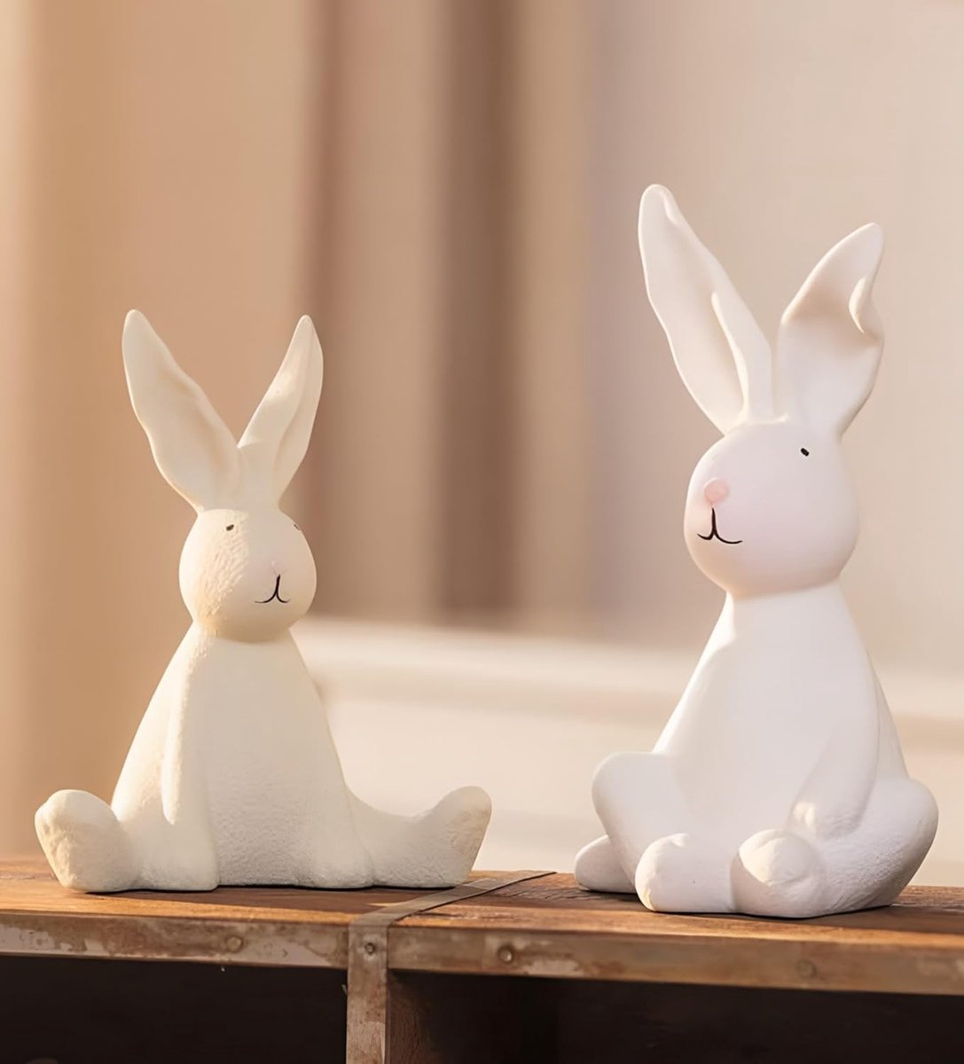 Decoratiefiguur set - Paashaasjes - Paasdecoratie - Ruwe structuur - 15 en 19 cm - Beige en wit