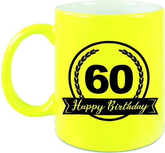 Foto: Happy birthday 60 years cadeau mok beker met wimpel 330 ml neon geel verjaardagscadeau