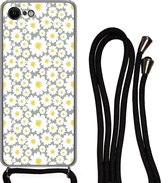 Hoesje met koord Geschikt voor iPhone 8 - Meisjes - Daisy - Bloemen - Patronen - Girl - Wit - Kinderen - Kids - Siliconen - Crossbody - Backcover met Koord - Telefoonhoesje met koord - Hoesje met touw - Gadgets en trends