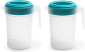 2x stuks waterkan/sapkan transparant/blauw met deksel 1 liter kunststofï¿½- Smalle schenkkan die in de koelkastdeur past