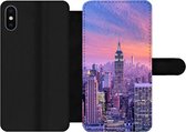 Bookcase Geschikt voor iPhone XS telefoonhoesje - New York - Kleuren - Skyline - Met vakjes - Wallet case met magneetsluiting