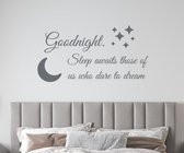 Stickerheld - Muursticker "Goodnight. Sleep awaits those of us who dare to dream" Quote - Slaapkamer - inspirerend - Engelse Teksten - Mat Donkergrijs - 55x106.7cm