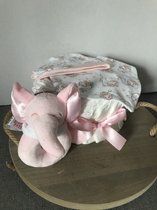 Luiertaart small rammelaar neutraal | kraamcadeau | babyshower | kraamfeest