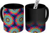 Magische Mok - Foto op Warmte Mokken - Koffiemok - Mandala - Abstract - Patroon - Regenboog - Magic Mok - Beker - 350 ML - Theemok