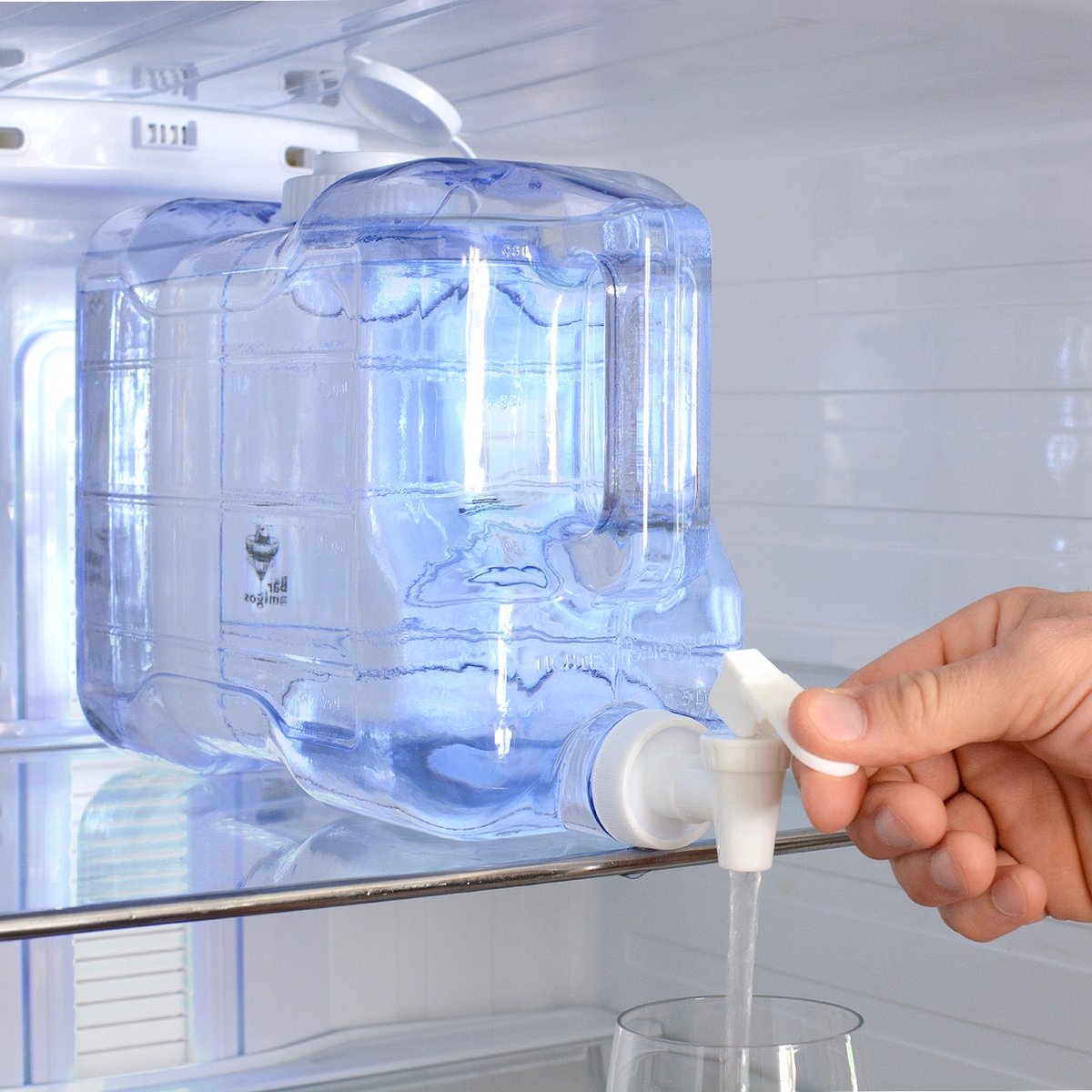 distributeur de boissons avec robinet anti-fuite et filtre pour réfrigérateur scellé pour l'eau le thé glacé la sangrie UKETO Carafe d'eau de 3,8 l avec robinet la limonade 