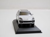Minichamps 1/43 Porsche Cayenne Turbo S E-Hybrid - 2019, Carrara White metallic
