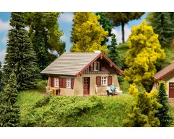 Faller - 1/87 KLEIN CHALET (4/24) * - modelbouwsets, hobbybouwspeelgoed voor kinderen, modelverf en accessoires