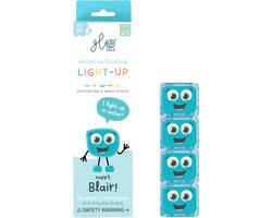 foto van Glo Pals Blair, Light Up Cubes, Blauw, Kunststof, 4 Stuks foto van Glo Pals Blair, Light Up Cubes, Blauw, Kunststof, 4 Stuks
