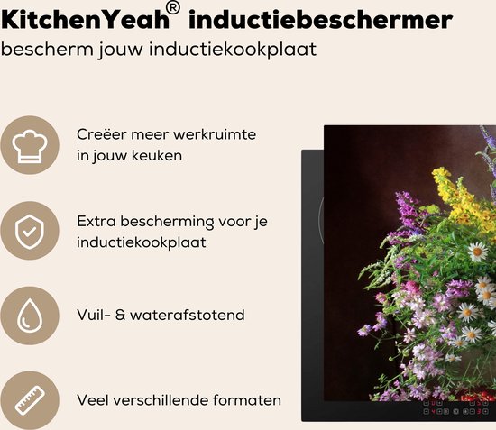 KitchenYeah inductiebeschermer met een boeket bloemen. Creëer meer werkruimte, extra bescherming, vuil- & waterafstotend, veel formaten.