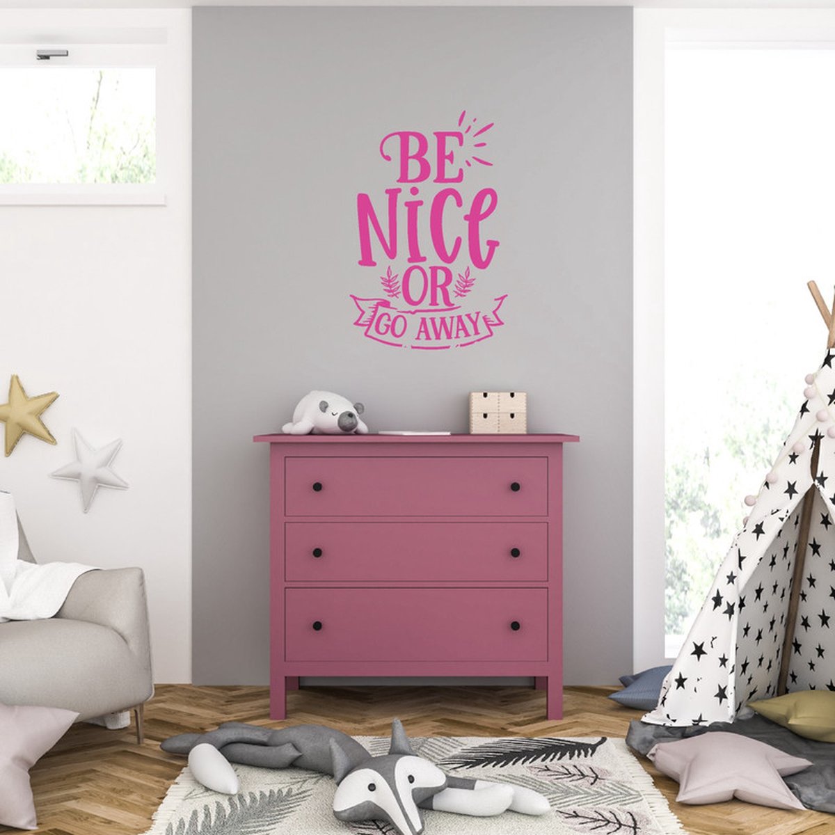 MC Living Muursticker - Be Nice Or Go Away - 46,4 x 69,6 - Roze