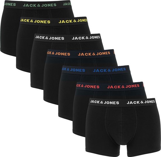 Zes zwarte JACK & JONES boxer shorts met gekleurde taillebanden: groen, geel, oranje, rood, donkerblauw en wit.