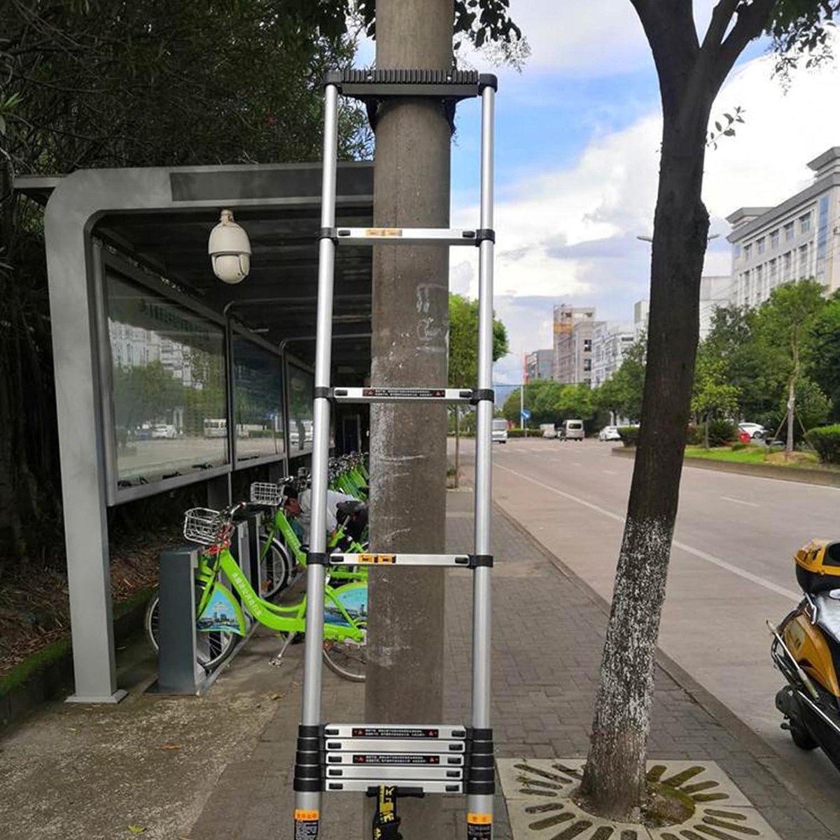 Footee Ladder Safety Anti-Slip Mat - Zet Je Ladder Stevig Vast Footee Ladder Safety Anti-Slip Mat - Zet Je Ladder Stevig Vast