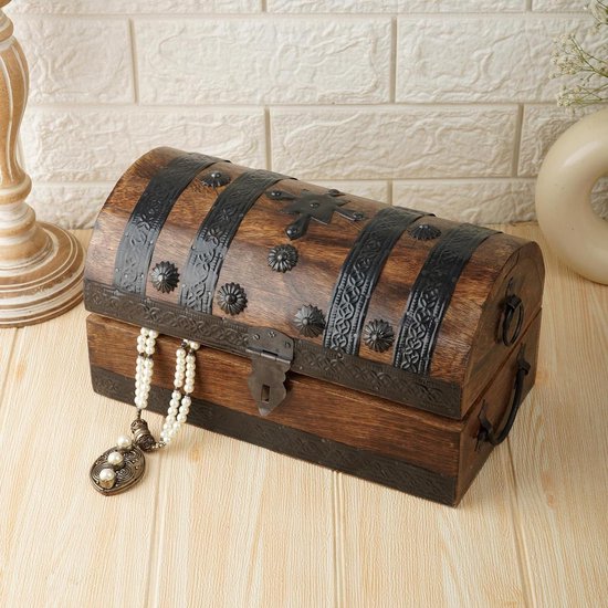 Vintiquewise Decorative Wooden Small Treasure Chest Antique Cherries, 28x17.7x14cm Vintiquewise Decorative Wooden Small Treasure Chest Antique Cherries, 28x17.7x14cm