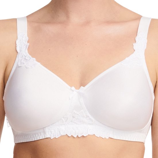 Chantelle voorgevormde beugelbh Monogram wit