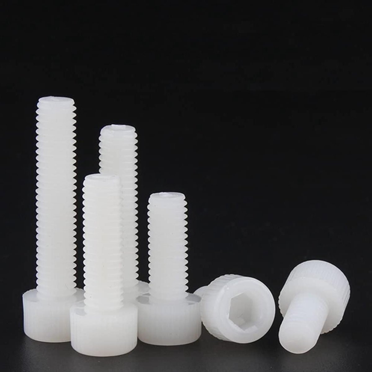 Provento - Nylon binnenzeskantschroef cilindrische kop M5 30 mm 40 stuks