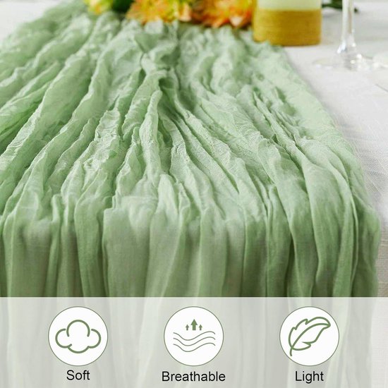 Tafelloper Chiffon Saliegroen (3m
