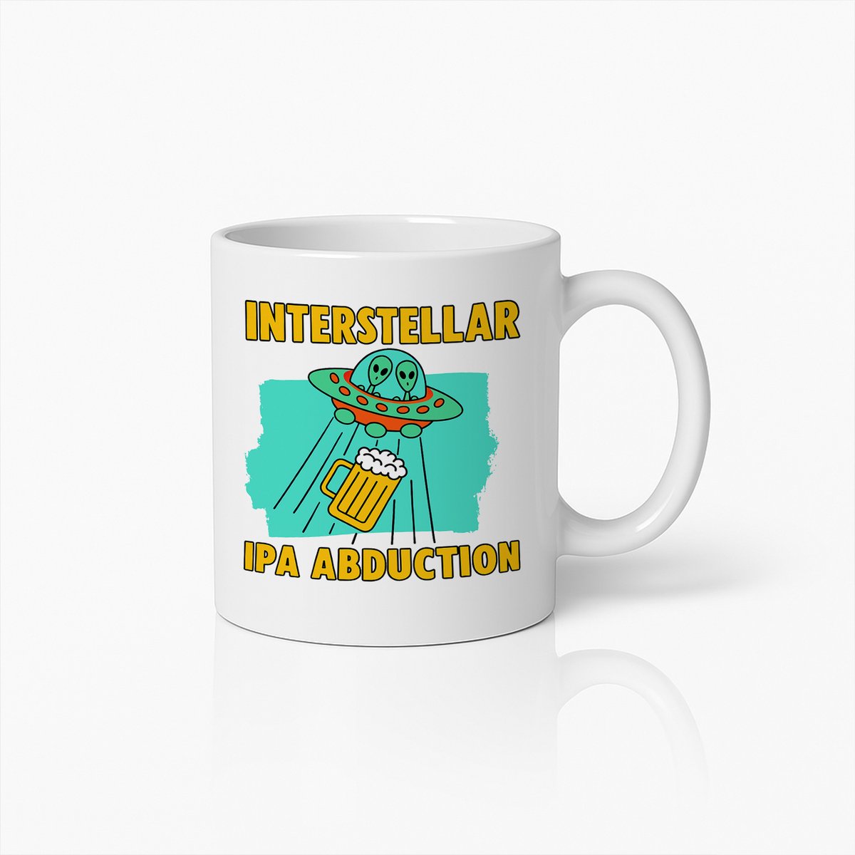 Witte Mok 330ml – “Interstellar IPA Abduction” Grappige Alien & Bier UFO Cartoon Koffiebeker