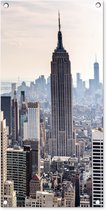 Tuinposter New York - Mist - USA - 40x80 cm - Wanddecoratie Buiten - Tuinposter - Tuindoek - Schuttingposter - Tuinschilderij