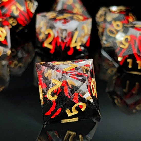 Ensemble de dés Joya Kids® Dungeons and Dragons | Set de Dés DnD Polydice | Ensemble de dés D&D | Ensemble de 7 pièces en résine | Coffre de rangement de Luxe inclus | Volcan en éruption | Vulcano