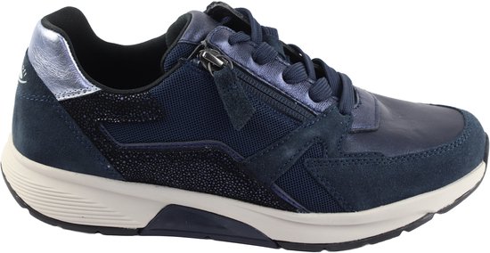 Donkerblauwe Gabor Rollingsoft sneaker van leer en suède met zilveren accenten en ritssluiting.