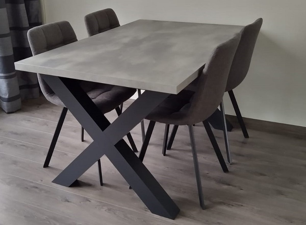 Eettafel Milaan - Kruispoot - X poot - Betonlook / Zwart Onderstel - 90 x 160 cm