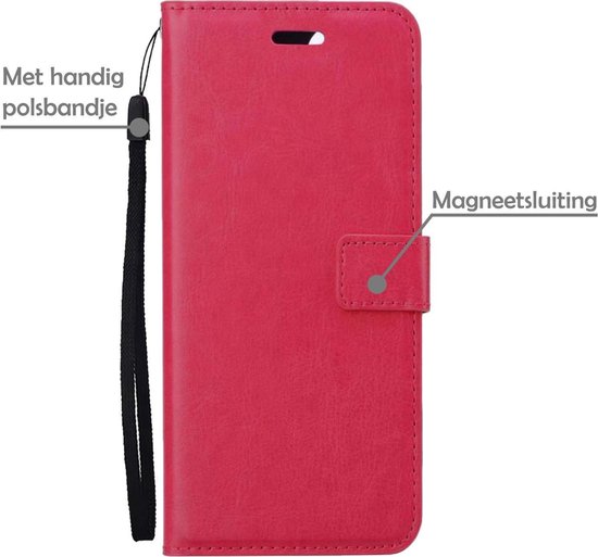 Étui pour téléphone rose foncé fermé, avec dragonne et fermeture magnétique.