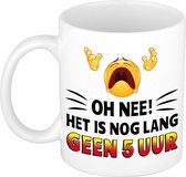 Nog lang geen 5 uur kado mok / beker wit - cadeau collega