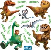 Disney muursticker The Good Dinosaur beige en groen - 600223 - 30 x 30 cm