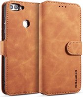 DG.MING Retro Oil Side Horizontal Flip Case met houder & kaartsleuven & portemonnee voor Huawei P Smart / Enjoy 7S (bruin)