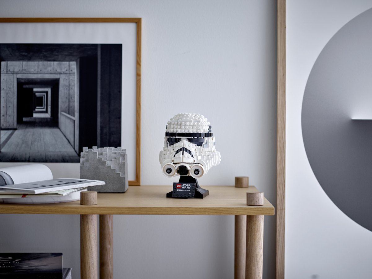 LEGO Star Wars Stormtrooper helm 75276 — afbeelding 14