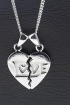 Zilveren Breekhart met tekst Love ketting hanger | bol.com
