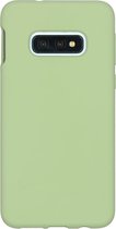 Accezz Liquid Silicone Backcover Samsung Galaxy S10e hoesje - Groen