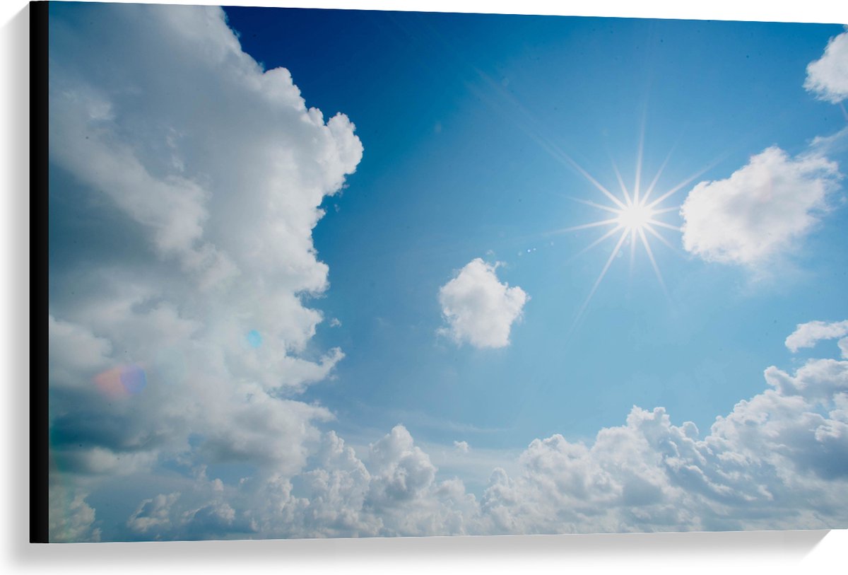 Canvas - Felle Zon door Sluierbewolking - 90x60 cm Foto op Canvas Schilderij (Wanddecoratie op Canvas)