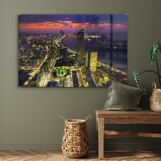 ® Glasschilderij 90x60 cm - Schilderij acrylglas - De skyline van Abu Dhabi in de Verenigde Arabische Emiraten met hemel - Foto op glas - Muurdecoratie woonkamer - Wanddecoratie slaapkamer - Schilderijen