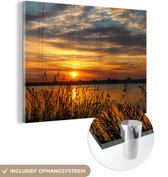 Glasschilderij - Wanddecoratie - Landschap - Zee - Zonsondergang - Planten - Acrylplaat - 80x60 cm - Foto op glas - Schilderij glas - Acrylglas - Woondecoratie