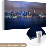 MuchoWow® Glasschilderij 160x80 cm - Schilderij acrylglas - New York - Skyline - Nacht - Foto op glas - Schilderijen