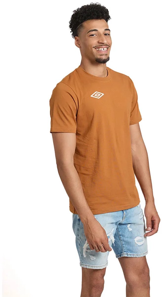 Umbro Wardrobe Elba T-shirt Met Korte Mouwen Bruin S Man