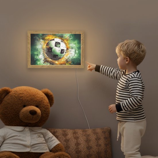 Nachtlampje 30x20 cm - Kinder lampje - Bal - Voetbal - Groen - Oranje - Rook - Tafellamp kinderkamer - Slaapkamer lamp - Bedlamp kinderen - Kinderlampje stopcontact - Wandlamp babykamer - Nachtlampjes van OnlyWow — afbeelding 5