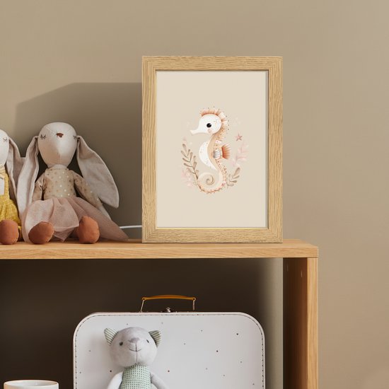 Nachtlampje 15x20 cm - Kinder lampje - Zeepaardje - Zeewier - Beige - Tafellamp kinderkamer - Slaapkamer lamp - Bedlamp kinderen - Kinderlampje stopcontact - Wandlamp babykamer - Nachtlampjes van OnlyWow — afbeelding 3