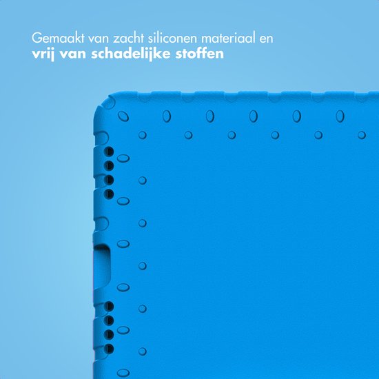 Detail van een blauw tablet hoesje, gemaakt van zacht siliconen materiaal.