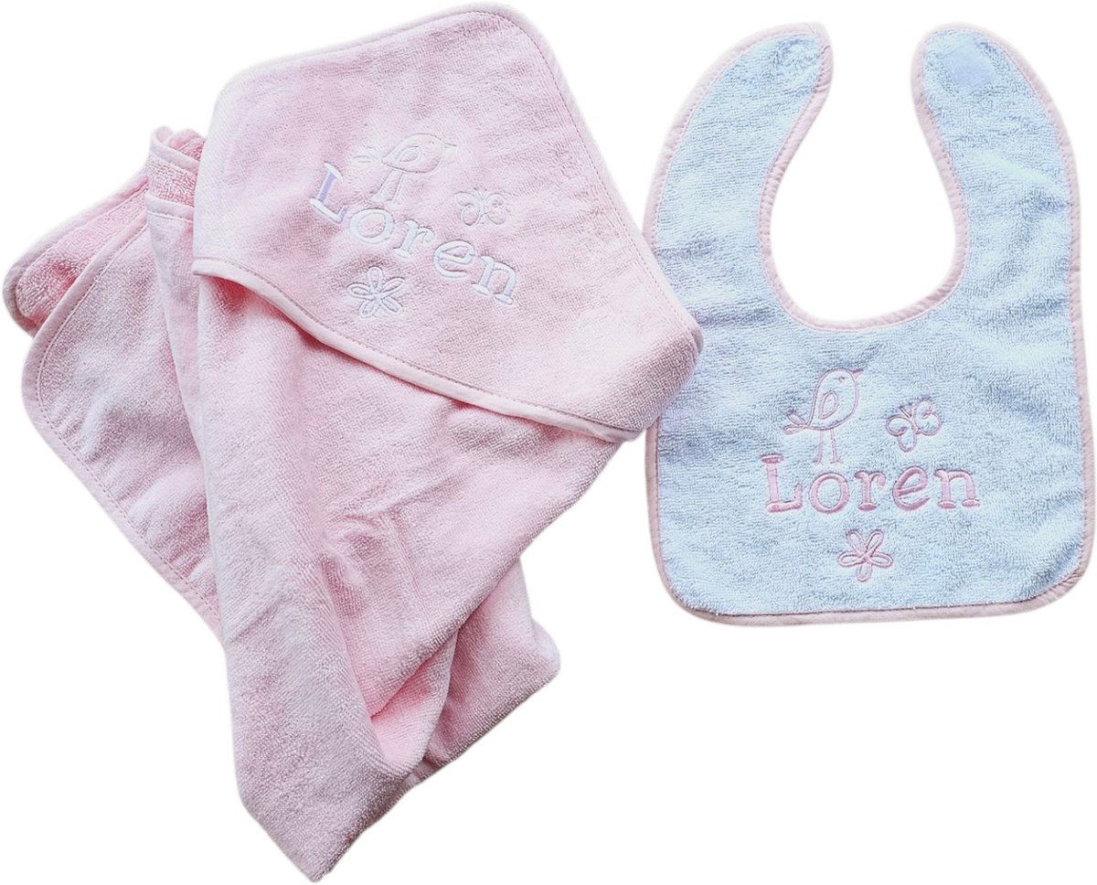 Baby uitzet / kraamcadeau Badcape en slabbetje gepersonaliseerd met naam | roze | meisje | geboorte | moeder | babyshower