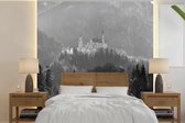 Behang - Fotobehang Slot Neuschwanstein op een berg - zwart wit - Breedte 240 cm x hoogte 240 cm