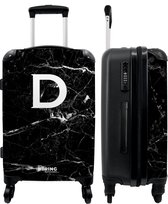 NoBoringSuitcases.com - Zwarte marmer koffer met initialen - Grote reiskoffer zwart letter D - Trolley op wieltjes 60 liter - Rolkoffer groot - Ruimbagage valies 20kg - Valiezen voor volwassenen medium - Luggage suitcase middelgroot - Bagagekoffer