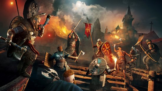 Vikingen vechten bij nacht, met brandende gebouwen op de achtergrond.