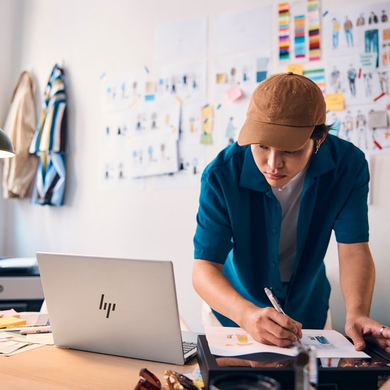 HP Pavilion Plus 14-ew0751nd - Laptop - 14 inch - HP - Hoofdafbeelding