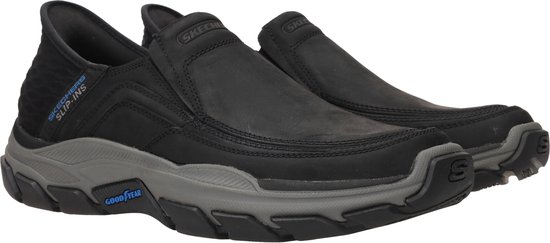 Zwarte Skechers slip-on herenschoenen met Goodyear zolen.