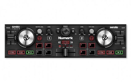 Numark DJ2GO2 Touch DJ-controller, compact ontwerp met twee decks, aanraakgevoelige jogwheels en verlichte rode en groene knoppen.